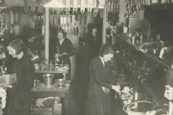 Svenskt Tenn Fotoram Tenn* Dekorationsdetaljer|Tenndekorationer